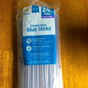 Full size glue sticks for hot glue gun